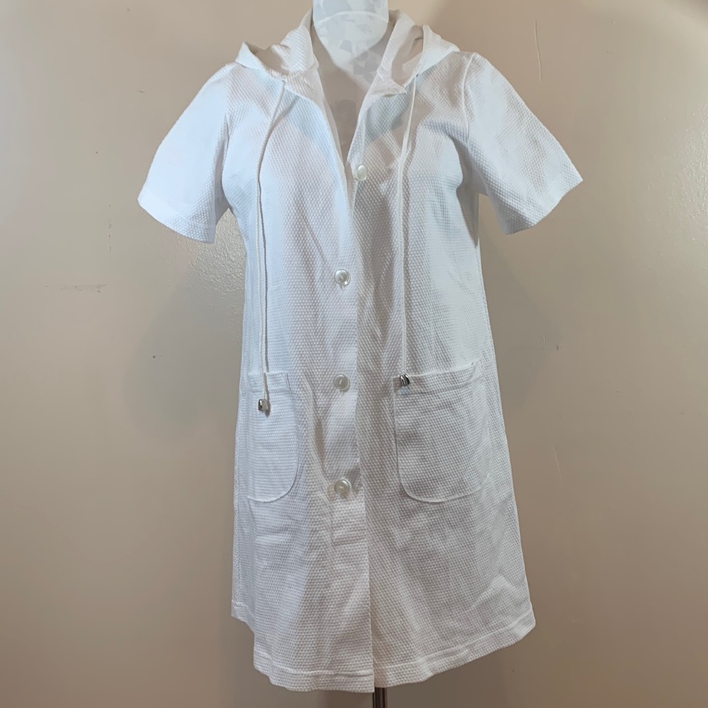 Jordan Taylor Beach White Hooded Cotton Blend Button Down Short Sleeve Coverup